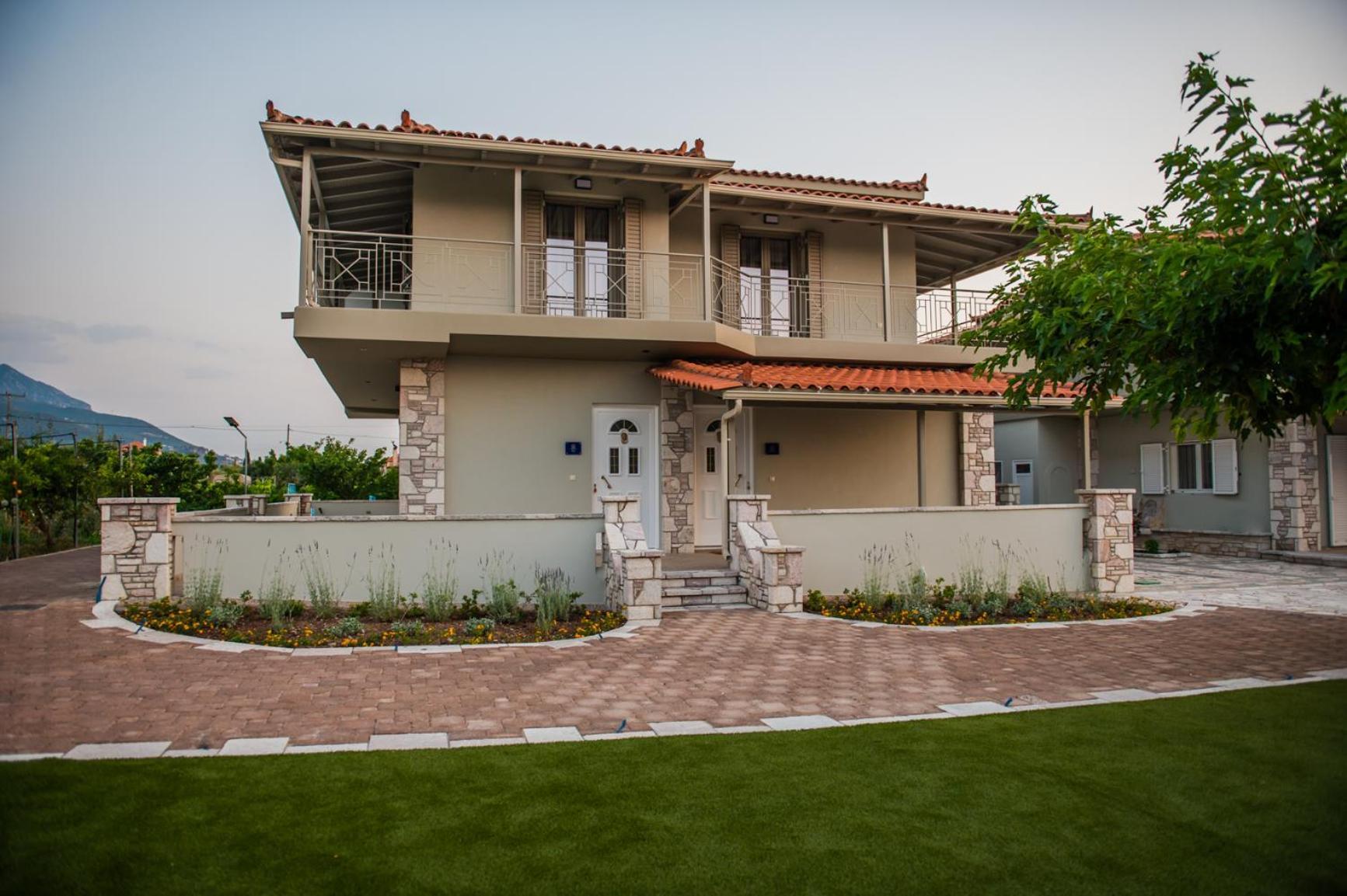 Terra Helios Suites & Studios Кипарисия Екстериор снимка