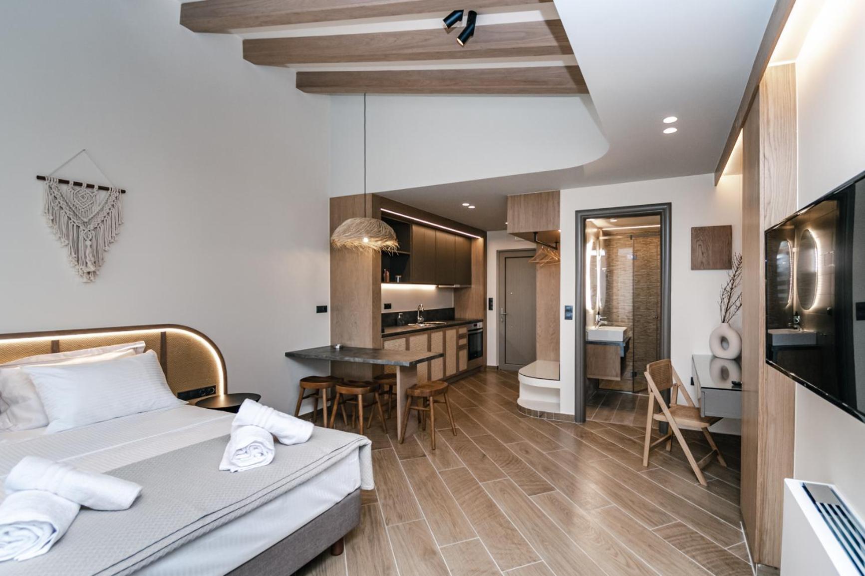 Terra Helios Suites & Studios Кипарисия Стая снимка